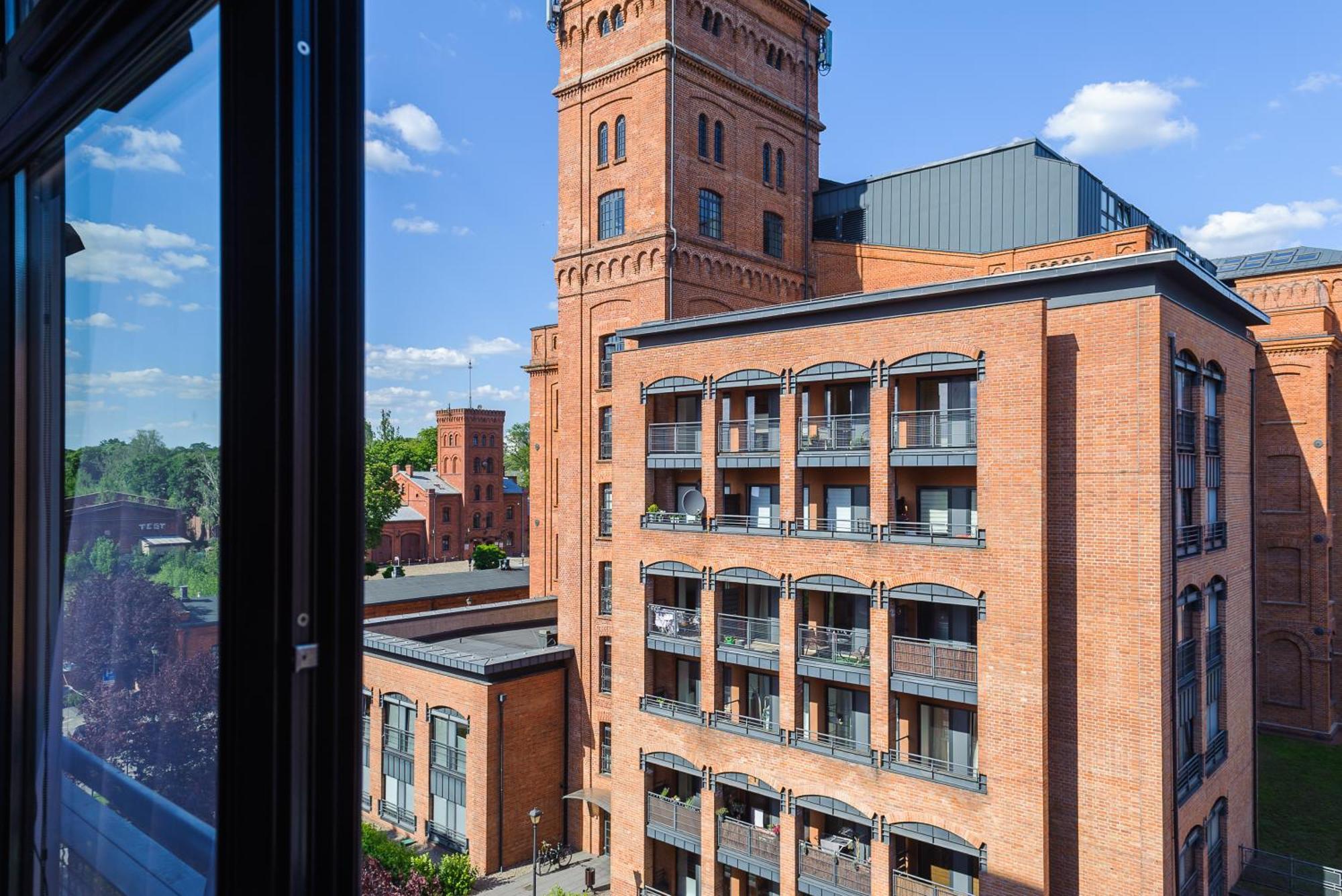 Lumina Loft Tymienieckiego With A View Of The Lake Lodź Bagian luar foto